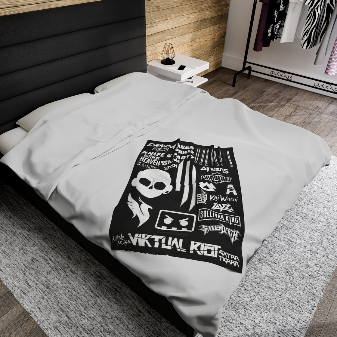 Sullivan King Jessica Audiofred Svdden Death Layz Barely Alive Wakaan Illenium Excision Velveteen Plush Blanket - EDMCLOTHINGSTORE